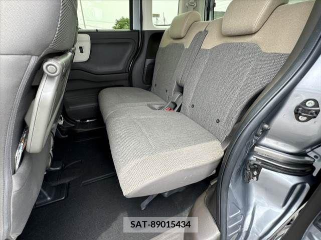 Honda N BOX 2021-04 307338-15