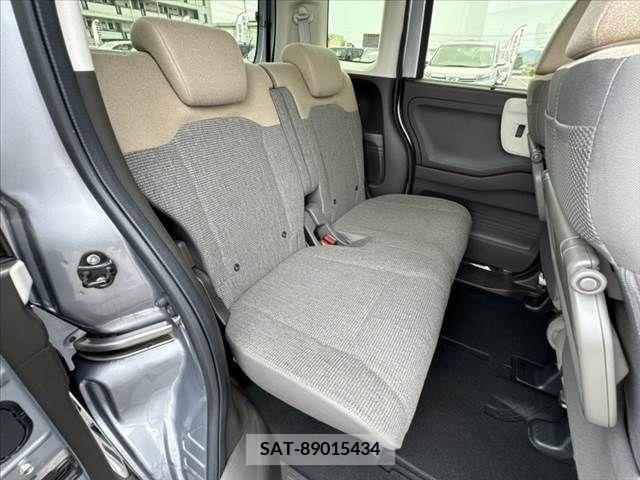 Honda N BOX 2021-04 307338-14
