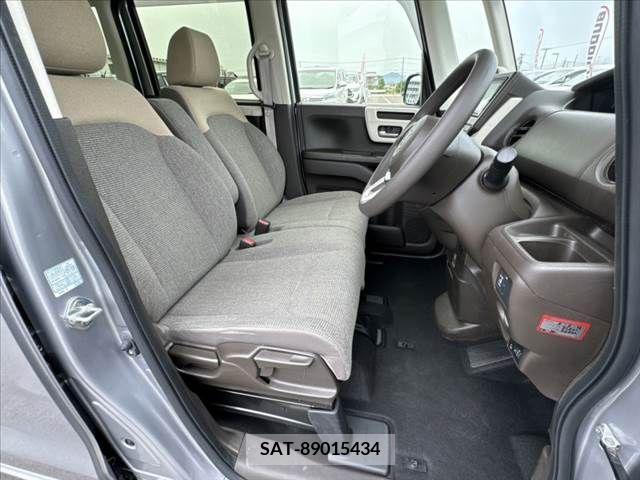 Honda N BOX 2021-04 307338-12