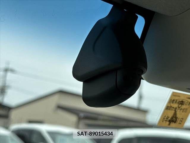 Honda N BOX 2021-04 307338-21