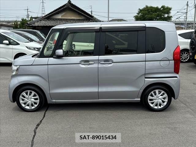 Honda N BOX 2021-04 307338-10