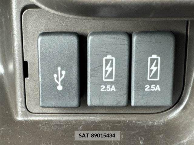 Honda N BOX 2021-04 307338-25