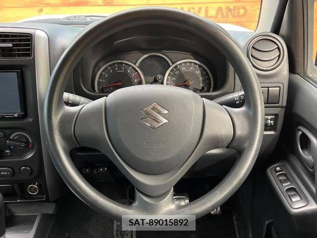 Suzuki JIMNY 2017-04 273572-11
