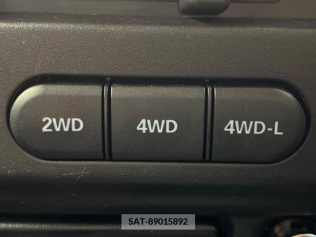 Suzuki JIMNY 2017-04 273572-7