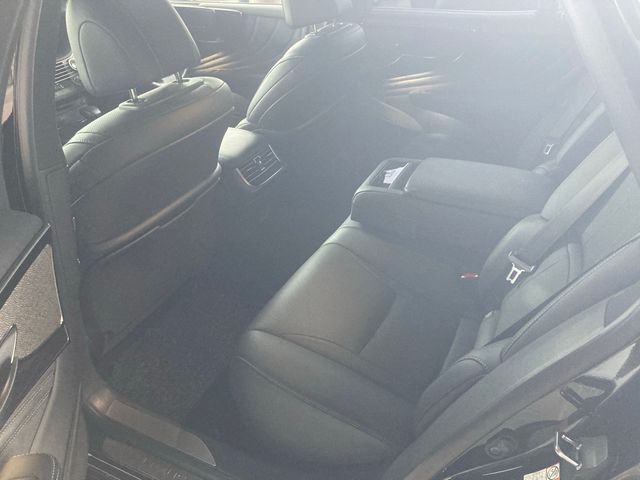 Lexus LS 2018-02 773-23