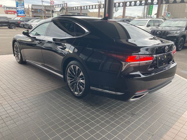 Lexus LS 2018-02 773-6