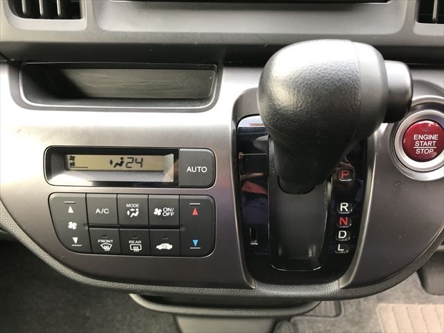 Honda N-WGN 2017-10 196575-17