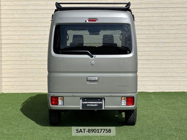 Suzuki EVERY 2024-03 297468-3