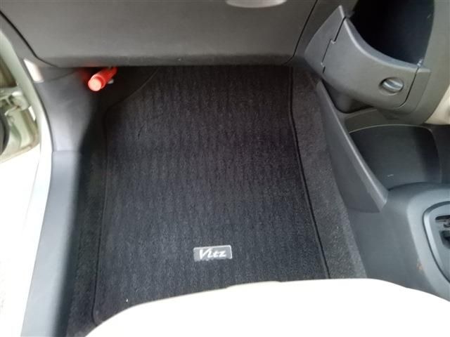 Toyota VITZ 2007-02 352-9