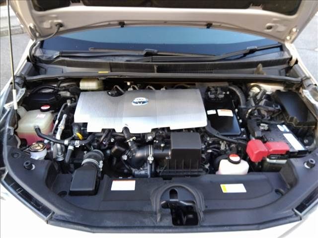 Toyota PRIUS 2016-02 188186-15