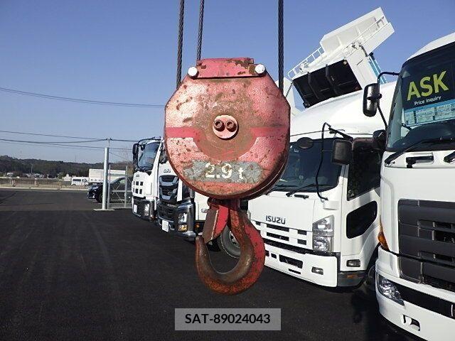 Isuzu FORWARD 2014-03 270328-20