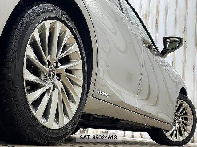 Lexus ES 2019-01 275287-18