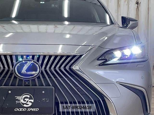 Lexus ES 2019-01 275287-17