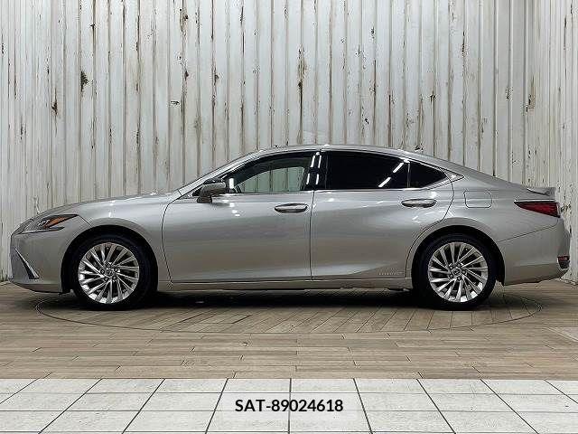Lexus ES 2019-01 275287-14