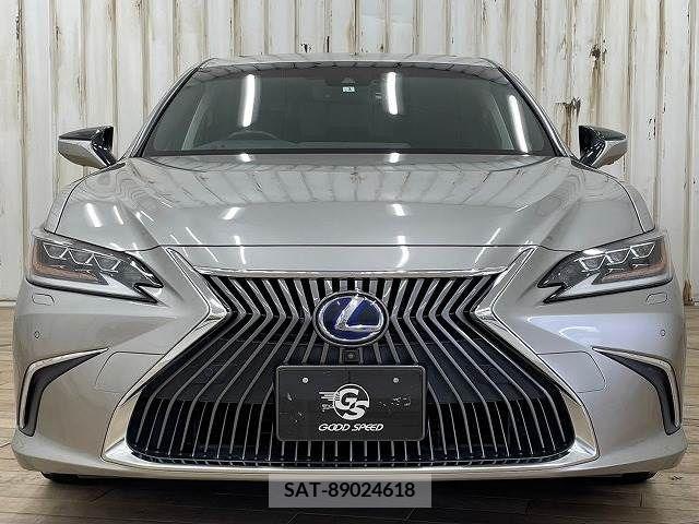 Lexus ES 2019-01 275287-11