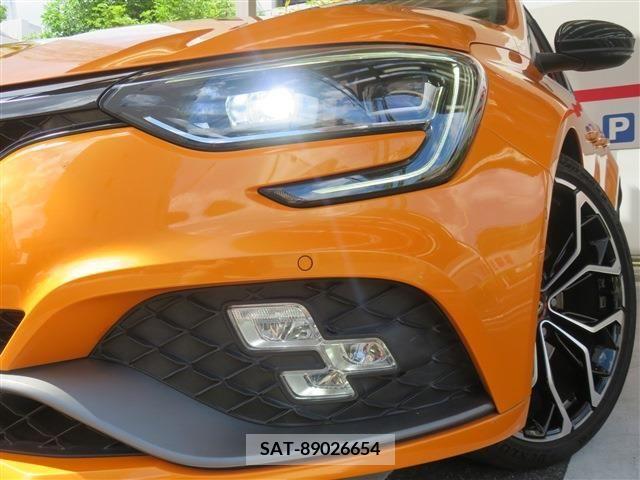 Renault MEGANE 2018-08 331703-4