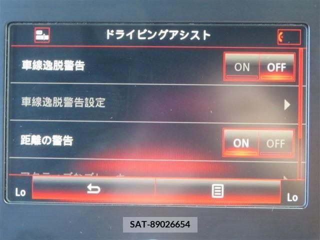 Renault MEGANE 2018-08 331703-15