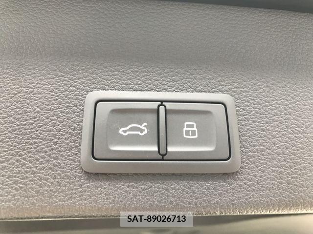 Audi Q2 2021-08 318013-16