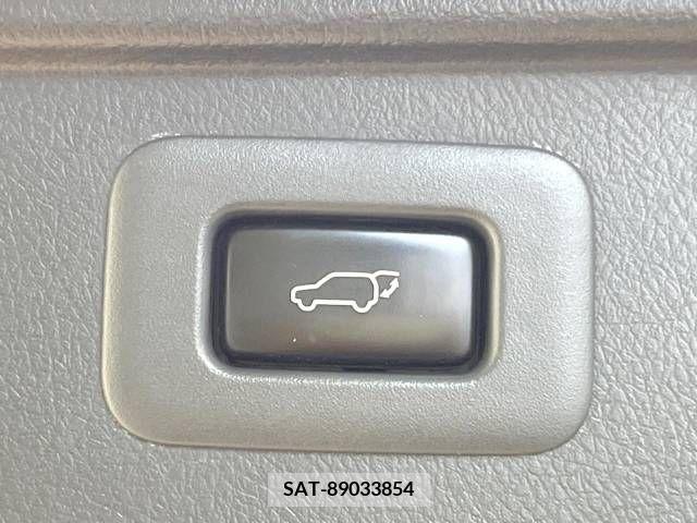 Toyota ALPHARD 2012-12 281045-7
