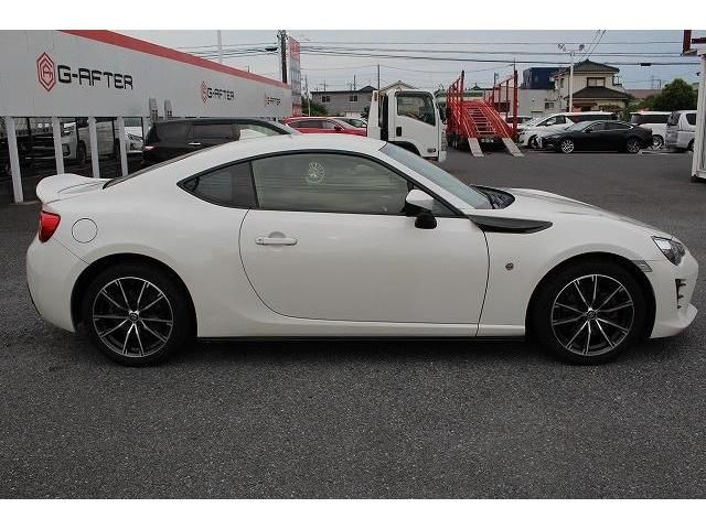 Toyota 86 2016-10 9848-10