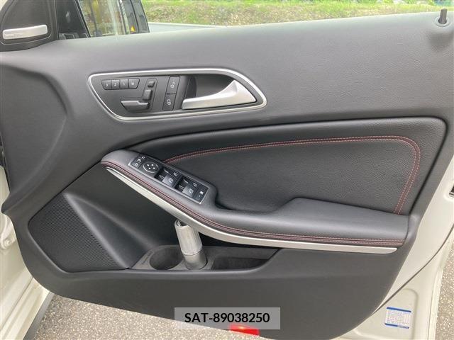 Amg A-Class 2015-06 338736-9