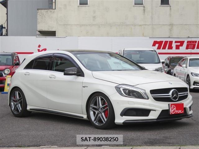 Amg A-Class 2015-06 338736-2