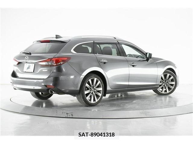 Mazda ATENZA WAGON 2019-03 215279-1