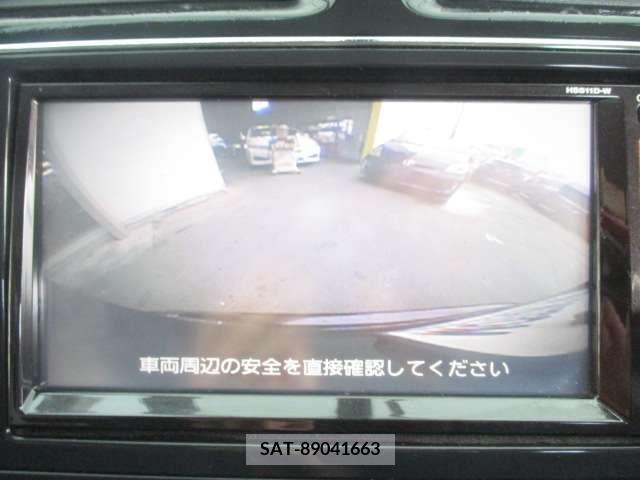 Nissan SERENA 2011-11 393897-16
