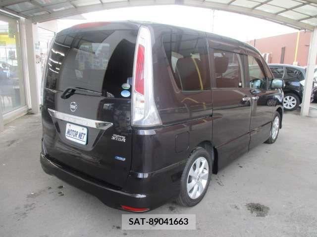 Nissan SERENA 2011-11 393897-3