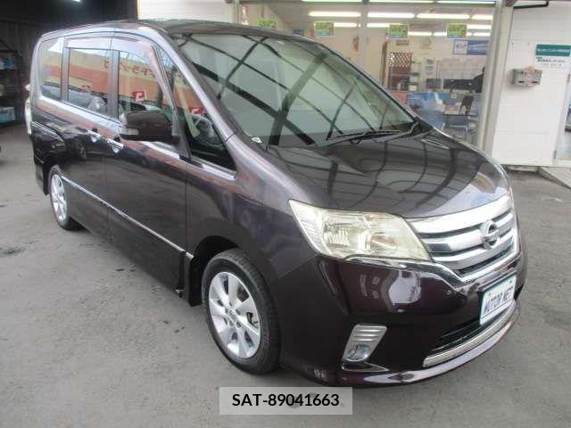 Nissan SERENA 2011-11 393897-2
