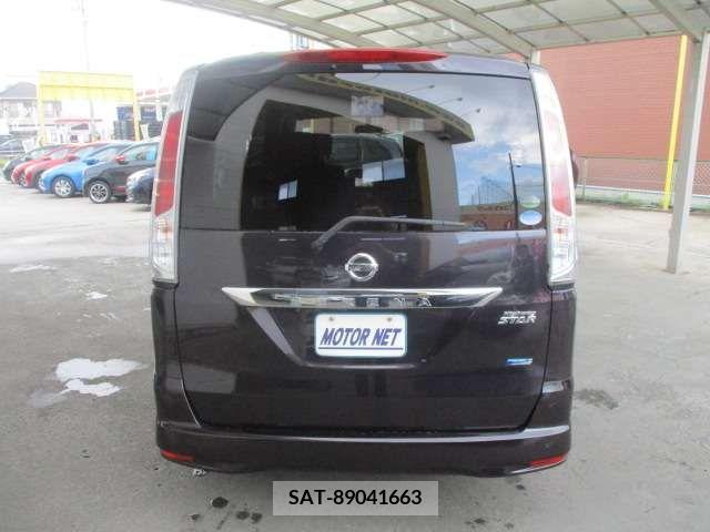 Nissan SERENA 2011-11 393897-6