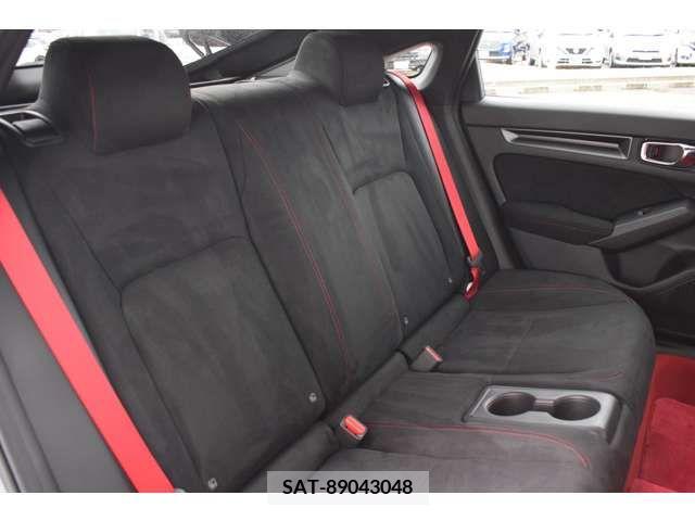 Honda CIVIC 2023-11 215372-5