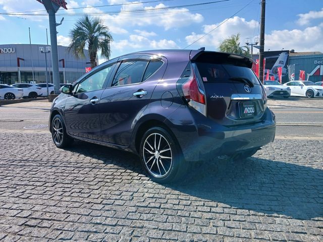 Toyota AQUA 2015-10 10755-2