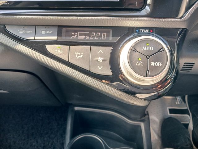 Toyota AQUA 2015-10 10755-17