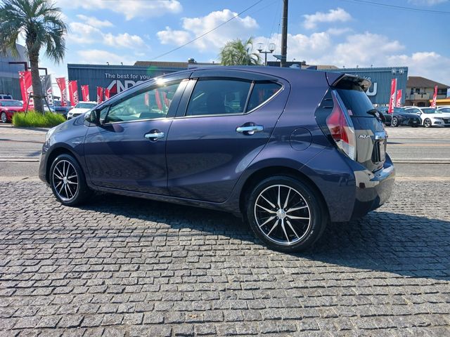Toyota AQUA 2015-10 10755-3