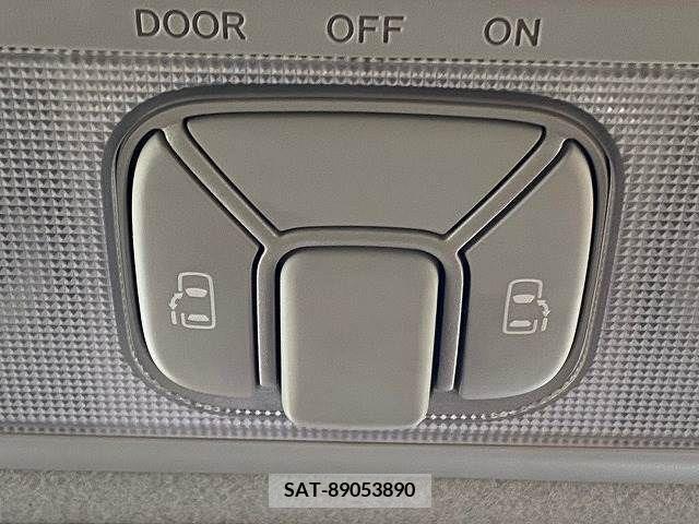 Toyota ESTIMA 2013-07 359860-5