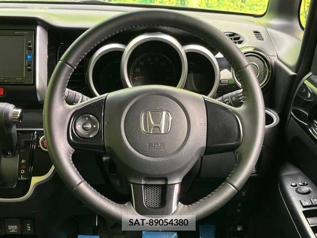Honda N BOX CUSTOM 2016-09 339133-11