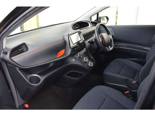 Toyota SIENTA 2017-01 23483-12