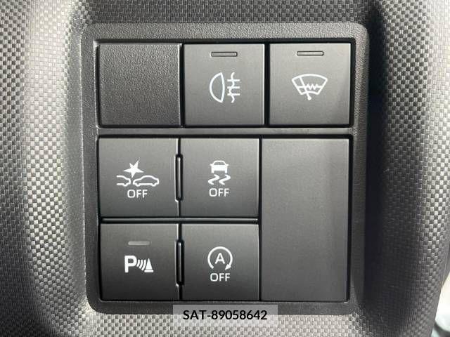 Toyota RAIZE 2020-02 324402-4