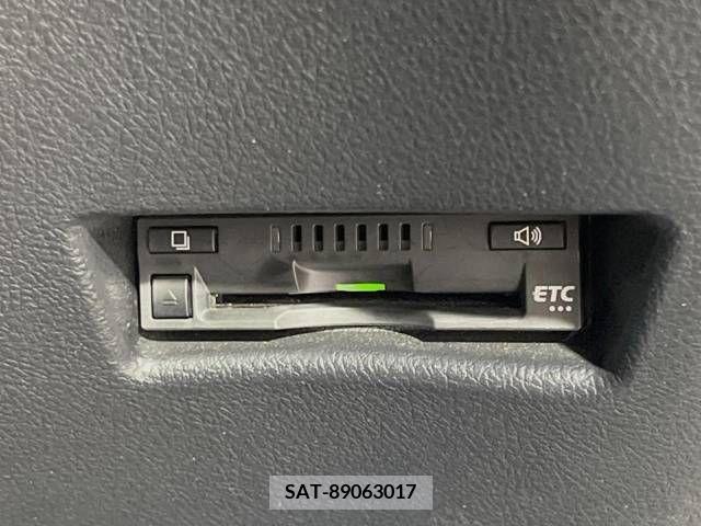 Toyota SIENTA 2018-03 314677-6