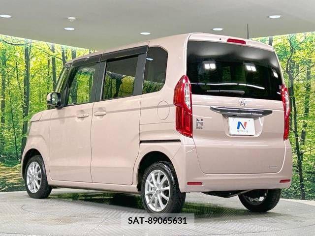 Honda N BOX 2019-03 341845-17