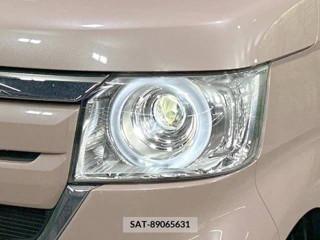 Honda N BOX 2019-03 341845-13