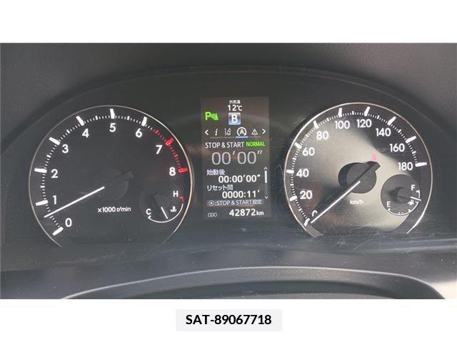 Toyota PREMIO 2018-03 373178-4