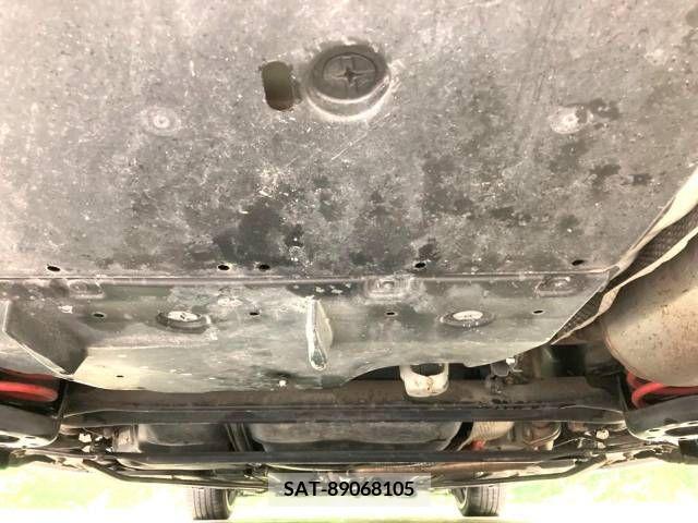 Toyota PRIUS 2012-08 281981-19