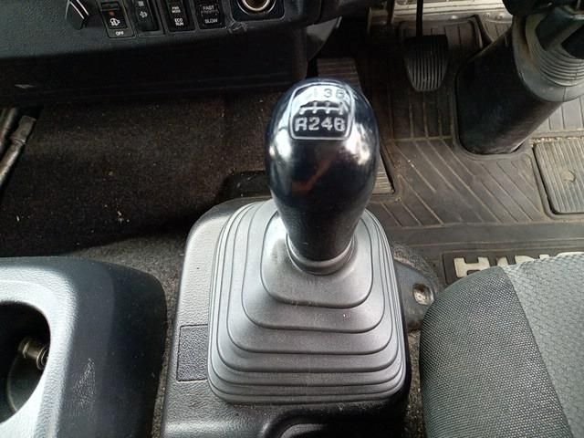 Hino RANGER 2016-04 9667-8