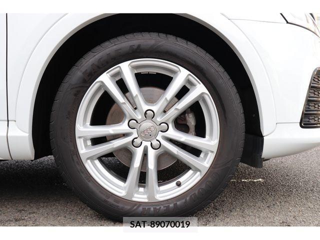 Audi Q3 2016-08 330445-29