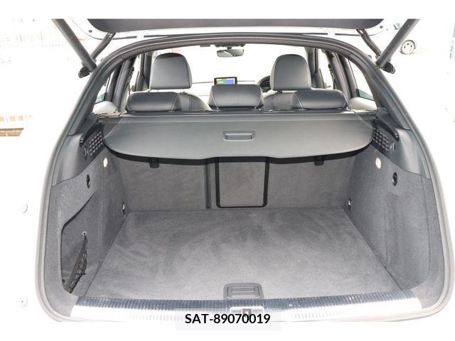 Audi Q3 2016-08 330445-17
