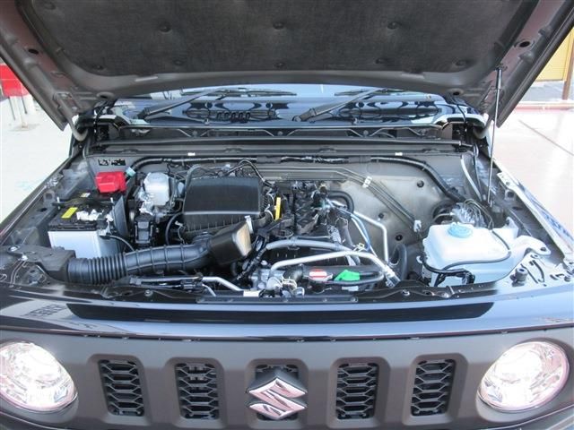 Suzuki JIMNY SIERRA 2023-10 183727-18