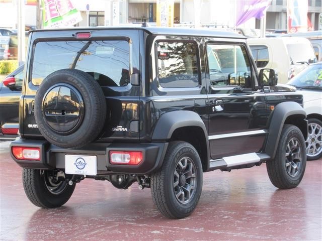 Suzuki JIMNY SIERRA 2023-10 183727-3