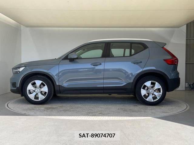 Volvo XC40 2019-07 228615-18